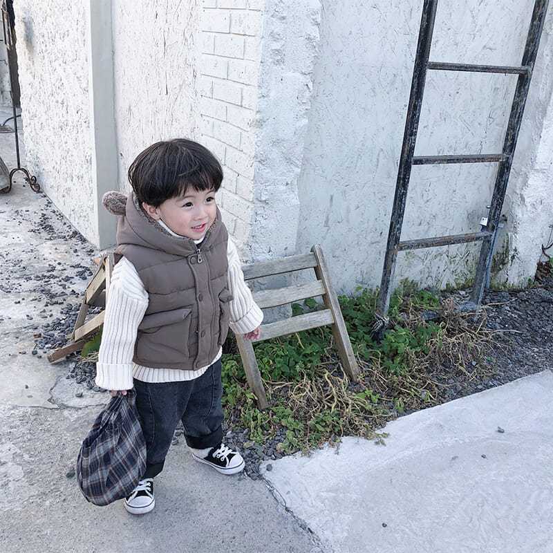 Áo Khoác Phao Cotton Không Tay Có Mũ Trùm Xinh Xắn Theo Phong Cách Thu Đông Dành Cho Bé