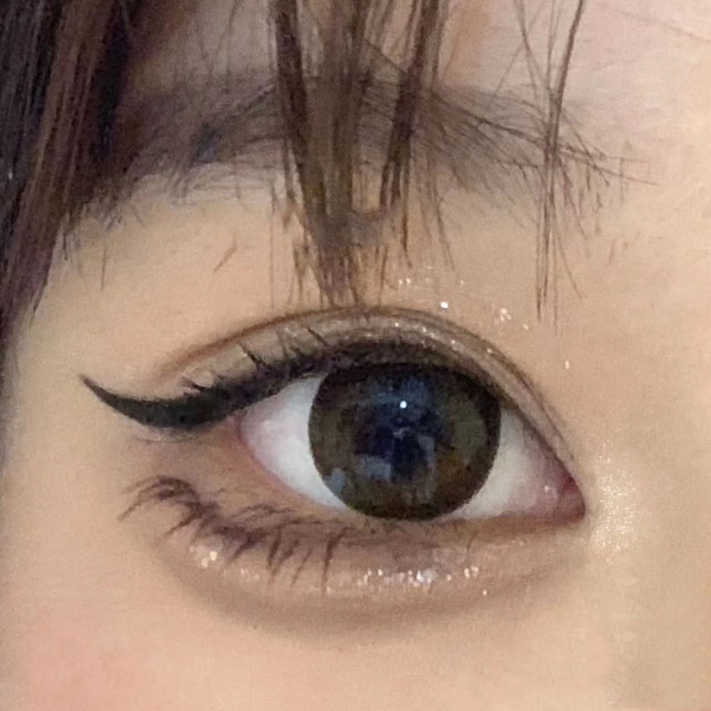 Novo® Bảng Phấn Mắt 4 Màu Lì Và Ánh Nhũ Kết Hợp Trang Điểm Kháng Nước 6g