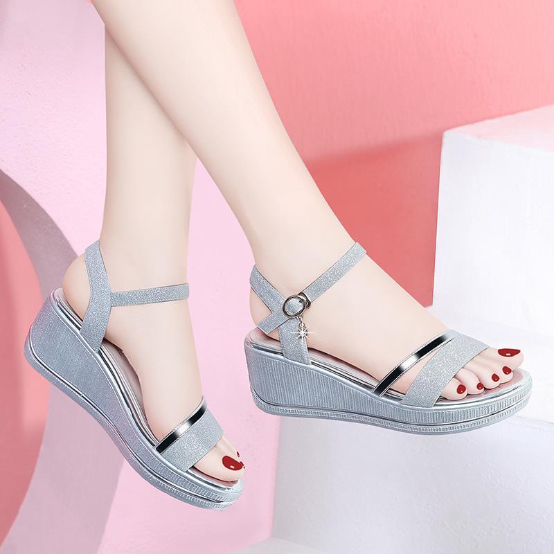 2022 giày sandal nữ đi mưa giày sandal nữ bigsize giày sandal nữ ulzzang giày sandal nữ ulzzang giày sandal nữ ulzzang Giày Sandal Đế Xuồng Chống Trượt Phong Cách Roman Thời Trang Mùa Hè Mới 2022