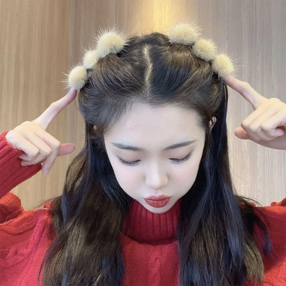 Kẹp Tóc Dạng Tết Hai Lớp Đính Bóng Lông Xinh Xắn Cho Nữ