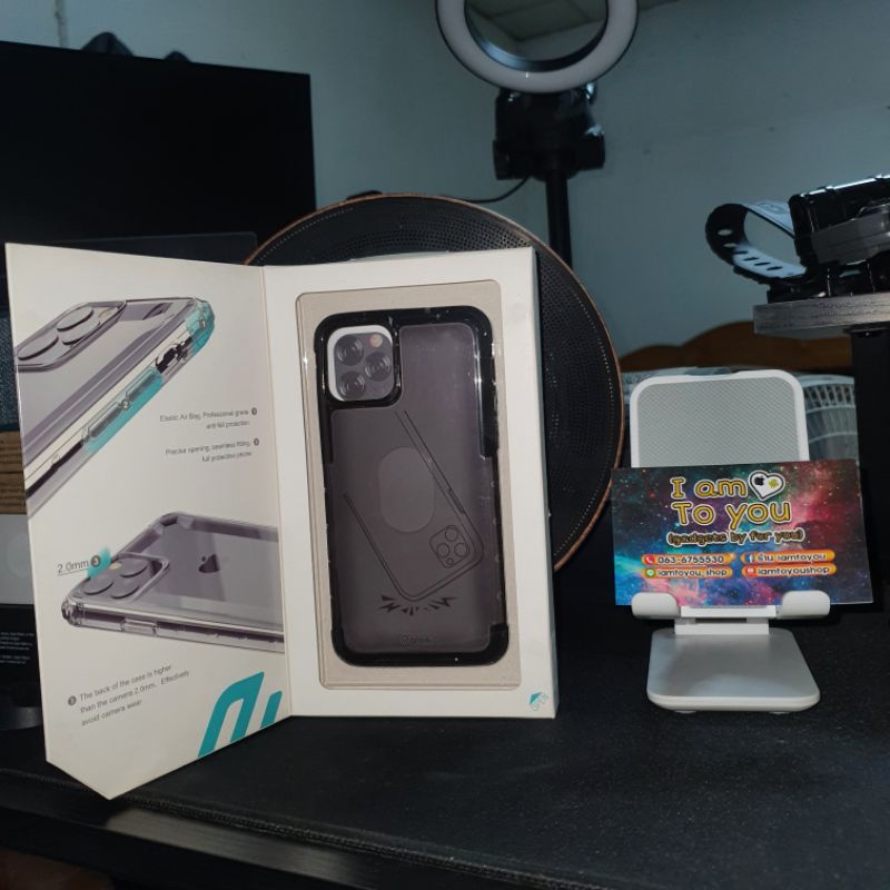 (Ốp lưng chính hãng mới từ istudio) IPhone 11 Pro * Giá thông thường 590-1