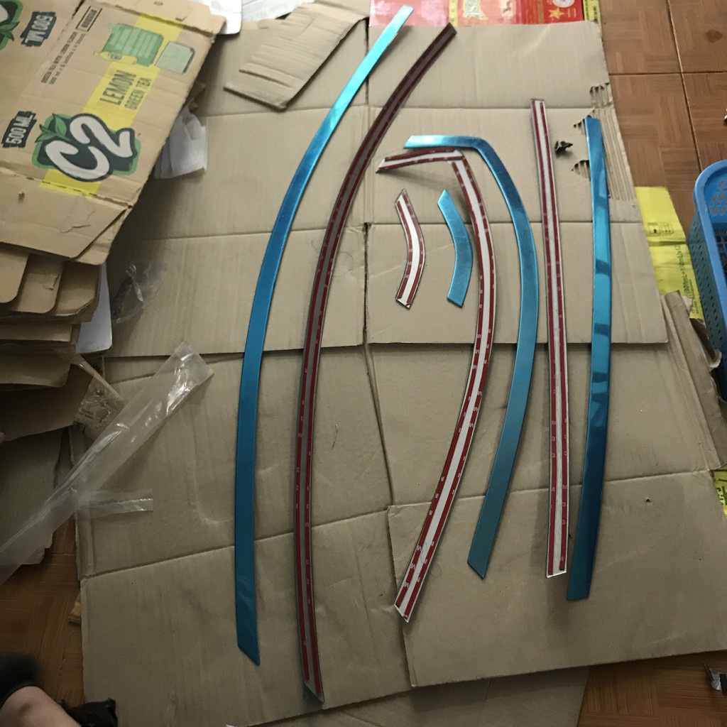 Nẹp viền inox cong kính theo xe Chevrolet Captiva 2007- 2008 2009 2010 2011 2012 2013 2014 2015 2016 2017 2018 2019