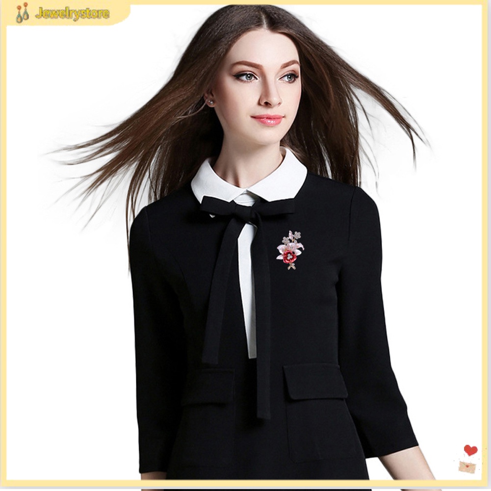 Trâm Cài Áo Hình Hoa Có Đính Đá Lấp Lánh Dành Cho Nữ