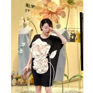 Đầm Xuông 𝐋’𝐄́𝐓𝐑𝐀𝐍𝐆𝐄𝐑 𝙀𝙢𝙗𝙧𝙤𝙞𝙙𝙚𝙧𝙮 𝗪𝗵𝗶𝘁𝗲 flowers Đáp Họa Tiết Hoa To