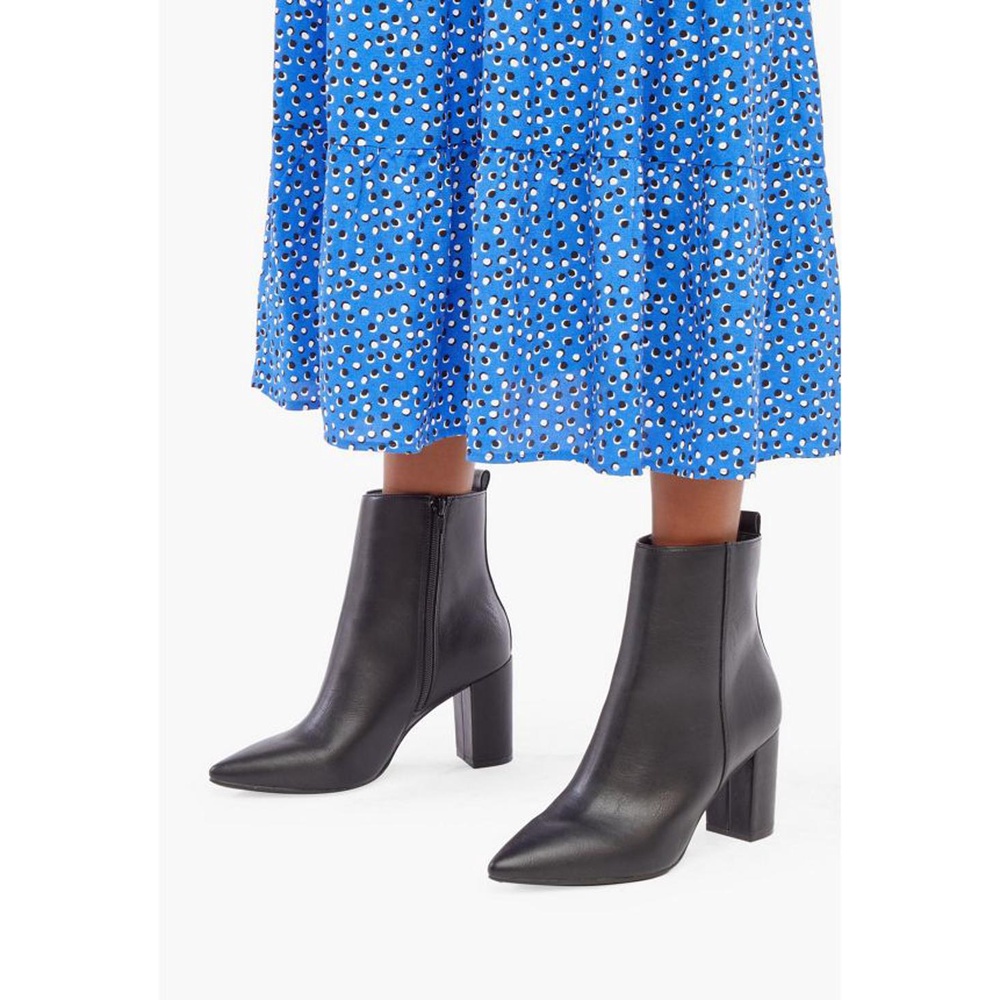 Boot xuất dư JustFab