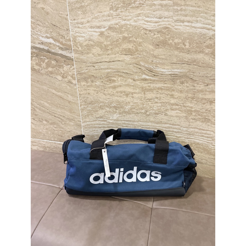 TÚI DUFFEL LOGO ESSENTIALS SIÊU NHỎ - GV0951