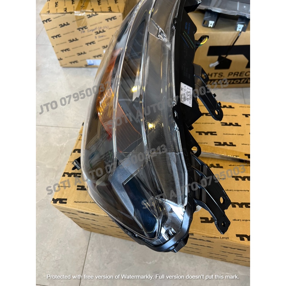 Đèn pha Ford Ranger không bi