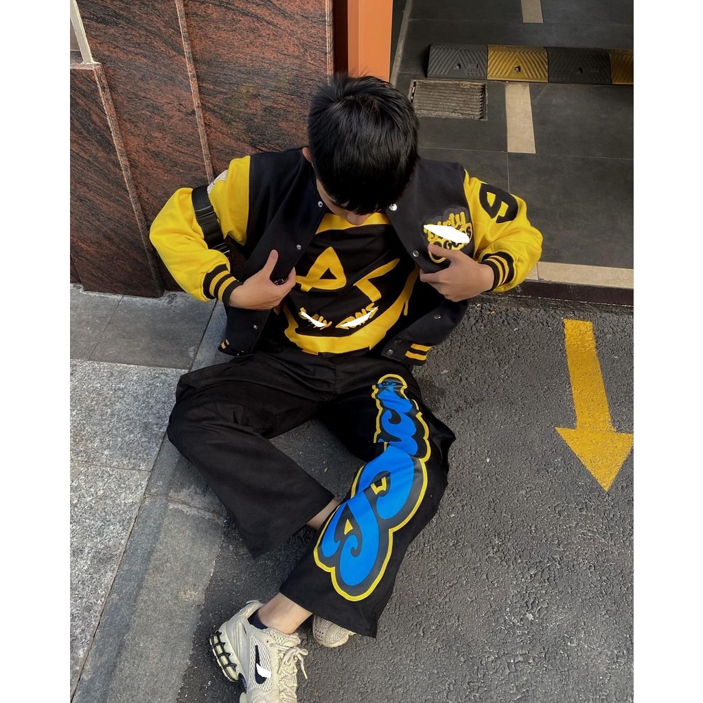 Áo Khoác Varsity Embroidered Varsity Jacket - Red nam nữ chất Nỉ KunS4