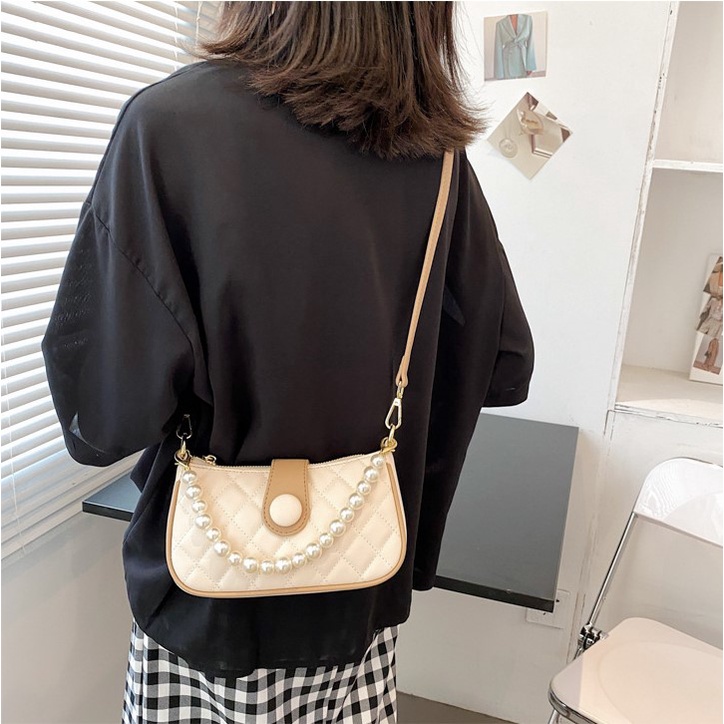 Túi xách nữ đeo chéo dáng basic chất da mềm mịn tự nhiên Capucha T205