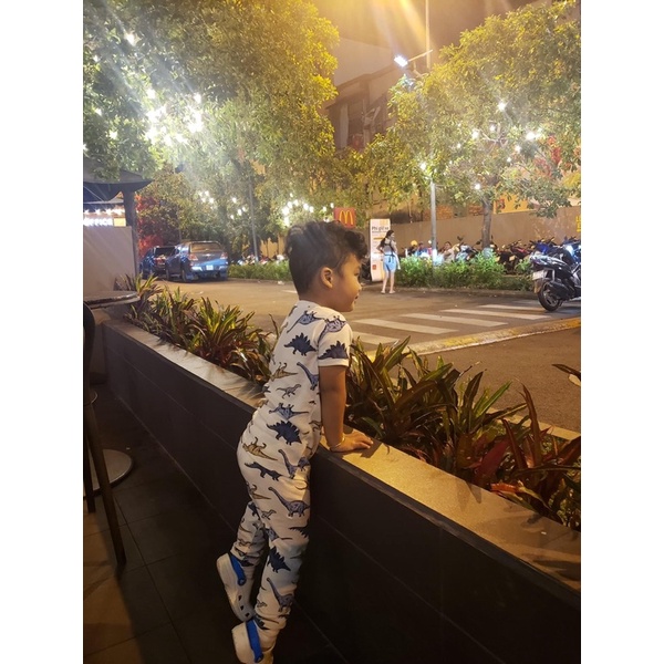 Set bộ khủng long Oldnavy size 2T 3T