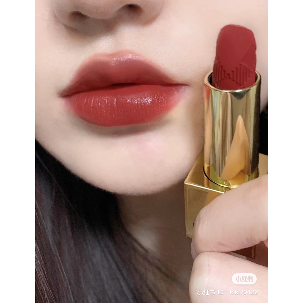 Son Burberry Kisses #93 Matte Russet vỏ vàng new 2022