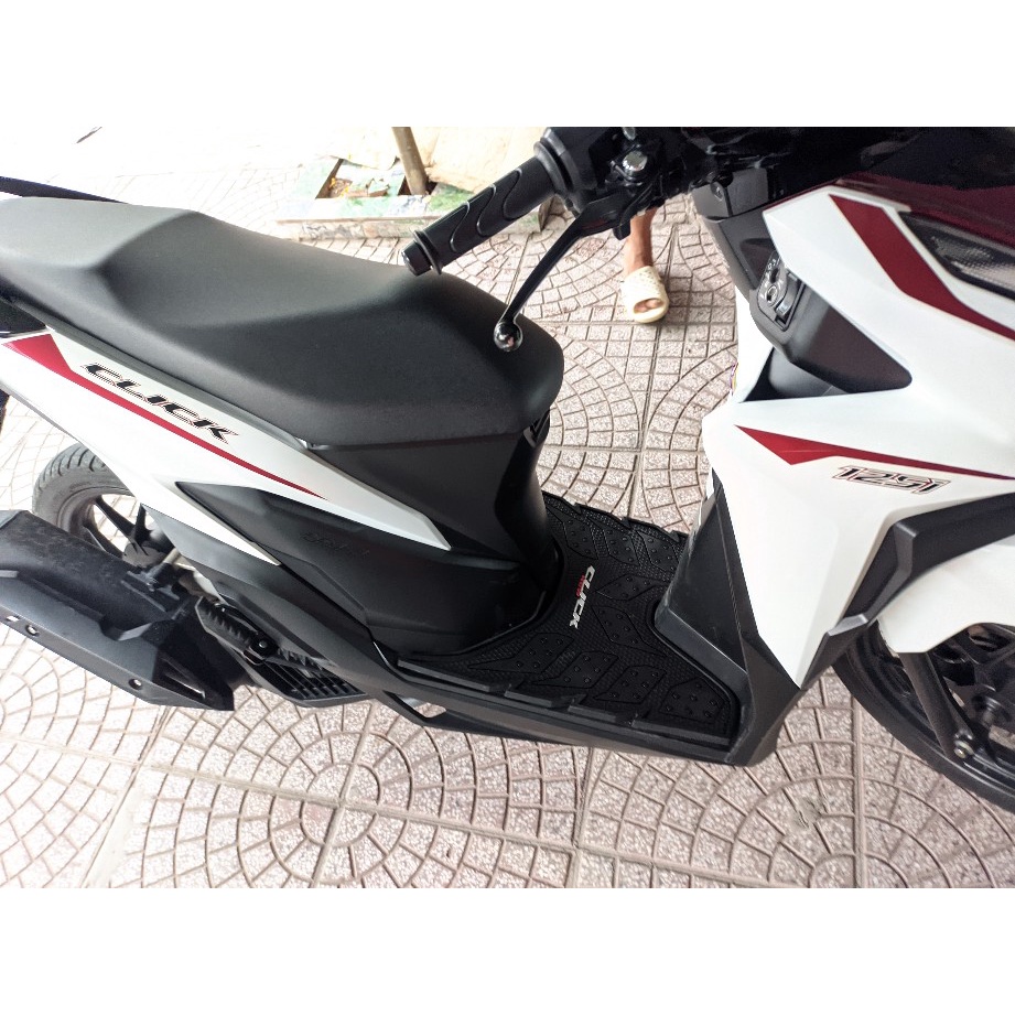 THẢM LÓT CHÂN XE CLICK  - ĐEN