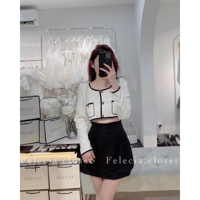 SÉT DẠ TRẮNG VIỀN NHUNG ÁO CROP TRẮNG TAY DÀI KÈM CHÂN VÁY NHUNG ĐEN