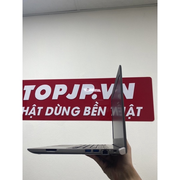 Laptop giá rẻ Toshiba z30 i7 8650U/16gb/512gb/13.3 fullHD
