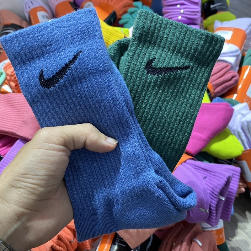 VỚ/TẤT NIKE Chính Hãng, Vớ/Tất Màu có sẵn