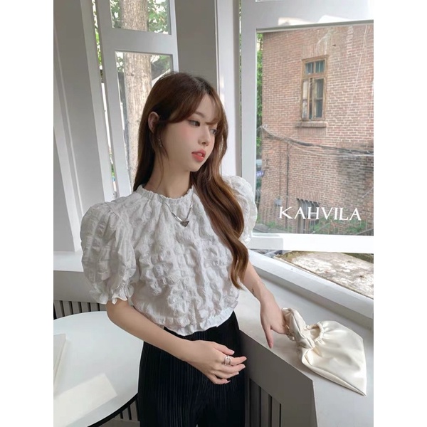 Áo Croptop Tay Phồng Chất Xốp Hai Màu Đen Trắng