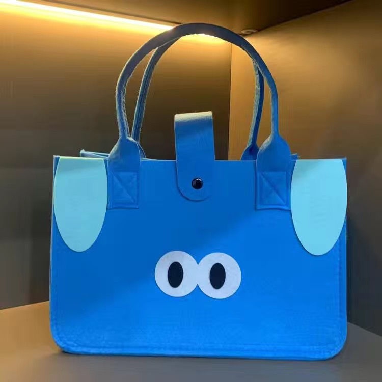Túi Xách Tay Bằng Vải Nỉ Phong Cách Hoạt Hình Dễ Thương Phong Cách ins Dành Cho Văn Phòng