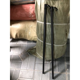 chân cắm ô dù xoay 360