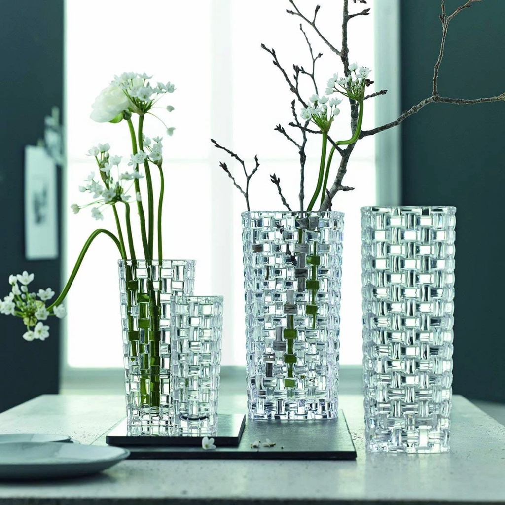 Lọ hoa thủy tinh trong suốt, dùng Decor phòng, cắm hoa trang trí sang trọng, tinh tế - Lọ 16cm, Dáng vuông họa tiết kẻ ô