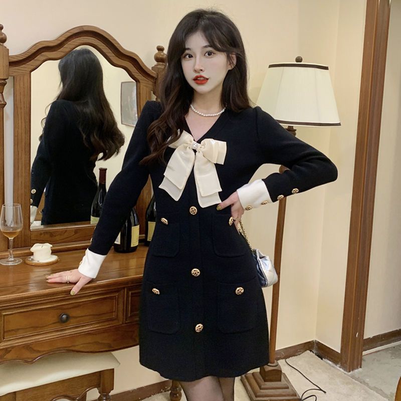 Đầm Dệt Kim Cao Cấp Cổ Chữ v Thắt Nơ Eo Màu Đen Thời Trang Mùa Thu Dành Cho Nữ