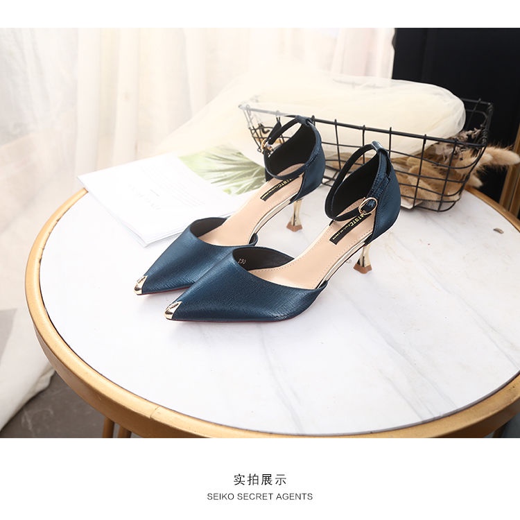 2022 giày cao gót mũi nhọn đế vuông giày cao gót trắng 7p giày cao gót trắng viền đen  giày cao gót mũi nhọn đính đá Giày Cao Gót Đế Phẳng Có Khóa Cài Màu Đỏ Phong Cách Mới Năm 2021