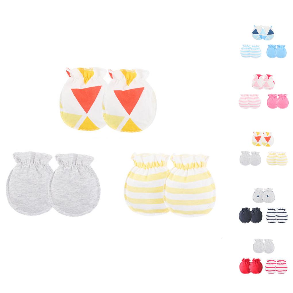 Set 3 Đôi Găng Tay Dễ Thương Cho Bé