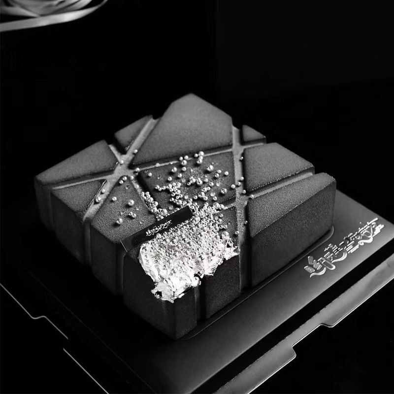 Khuôn Silicone 32 Ngăn Làm Bánh Hình Đám Mây / Trái Tim / Đám Mây