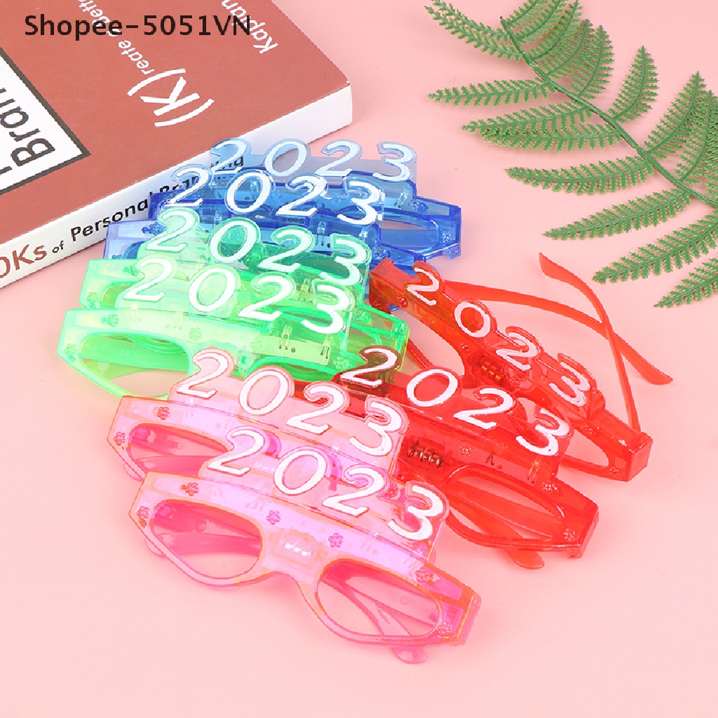 Mắt Kính Bốn Đèn LED Phát Sáng Dành Cho Tiệc Giáng Sinh Năm 2023
