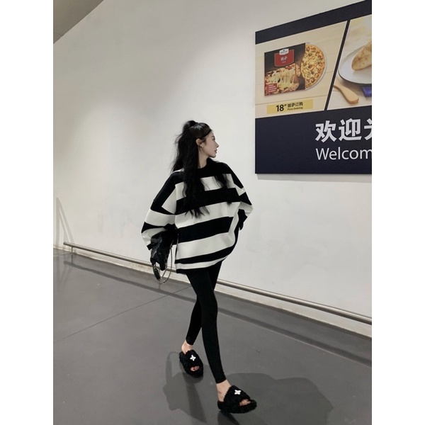 Áo Phông Thu Đông Nữ Form Rộng Tay Dài Kẻ Phối Đen Trắng Chất Dày Phong Cách Đường Phố Hàn Quốc Đơn Giản Hàng Quảng Châu