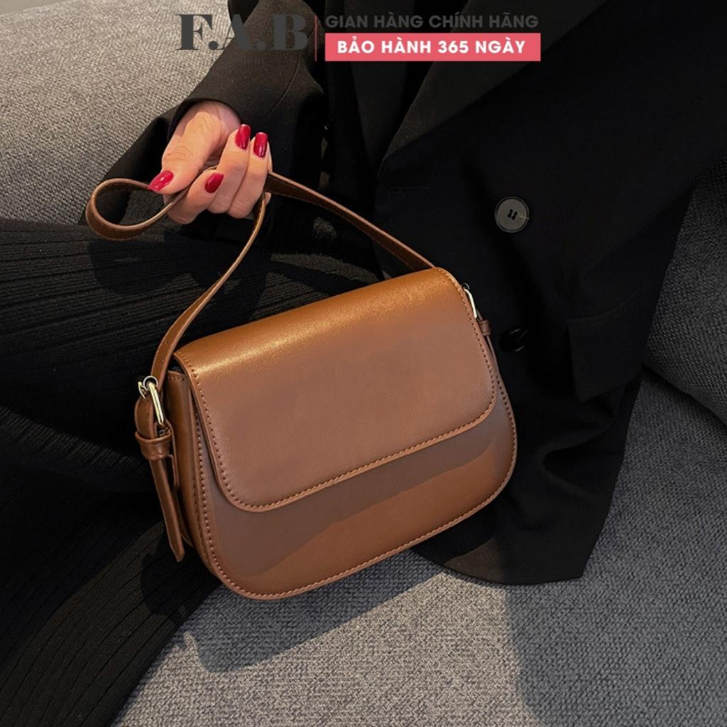 Túi xách nữ da trơn nắp gập dáng basic thời trang kẹp nách cao cấp đi chơi đi làm, túi đeo chéo nữ TX043108 FAB Store