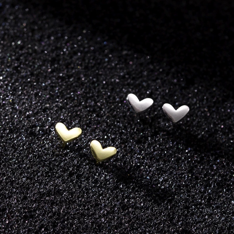 1 Đôi Bông Tai Mạ Bạc Hình Trái Tim Thanh Lịch Dành Cho Nữ