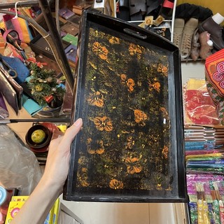 Khay gỗ sơn mài hoạ tiết