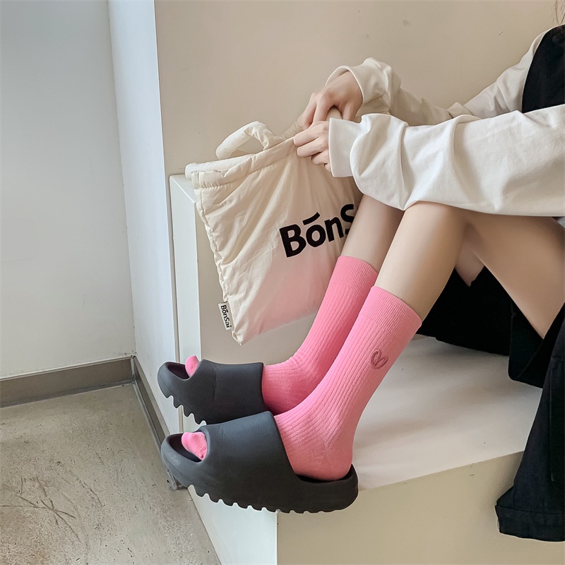 Vớ Cotton Cổ Cao Thêu Họa Tiết Trái Tim Nhiều Màu Sắc Thoáng Khí Thời Trang Cho Nữ WAFNHA D751