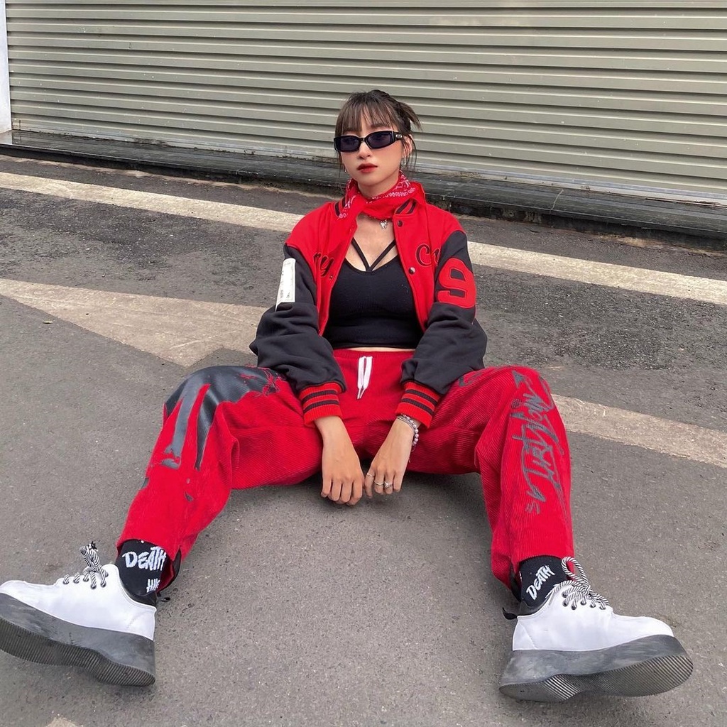 Áo Khoác Varsity Embroidered Varsity Jacket - Red nam nữ chất Nỉ KunS4