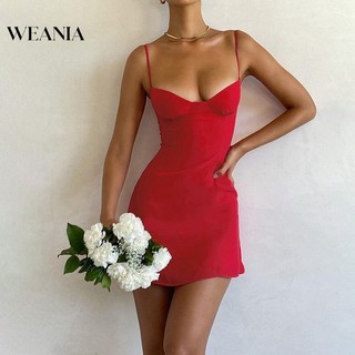 Đầm Hai Dây Hở Lưng Khoét Sâu Gợi Cảm Cho Nữ