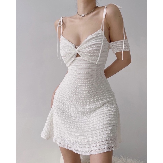 Đầm Ren Trễ Vai Dáng Xoè Thiết Kế