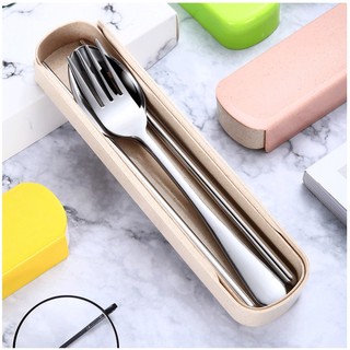 (Quà tặng không bán) Bộ 3 dụng cụ ăn uống