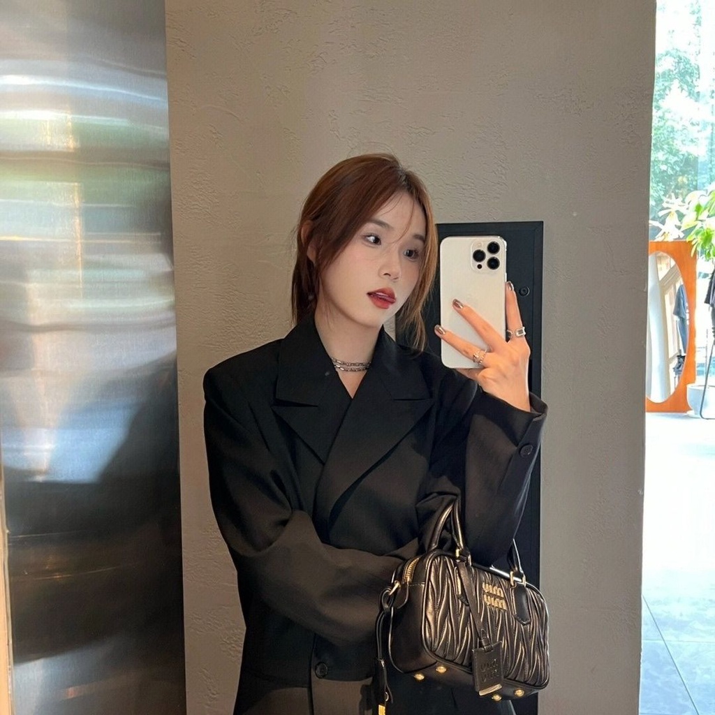 Q742 MiuMiu bowling Boston sheepskin pleated bag pillow bag shoulder crossbody cloud Hobo handbag