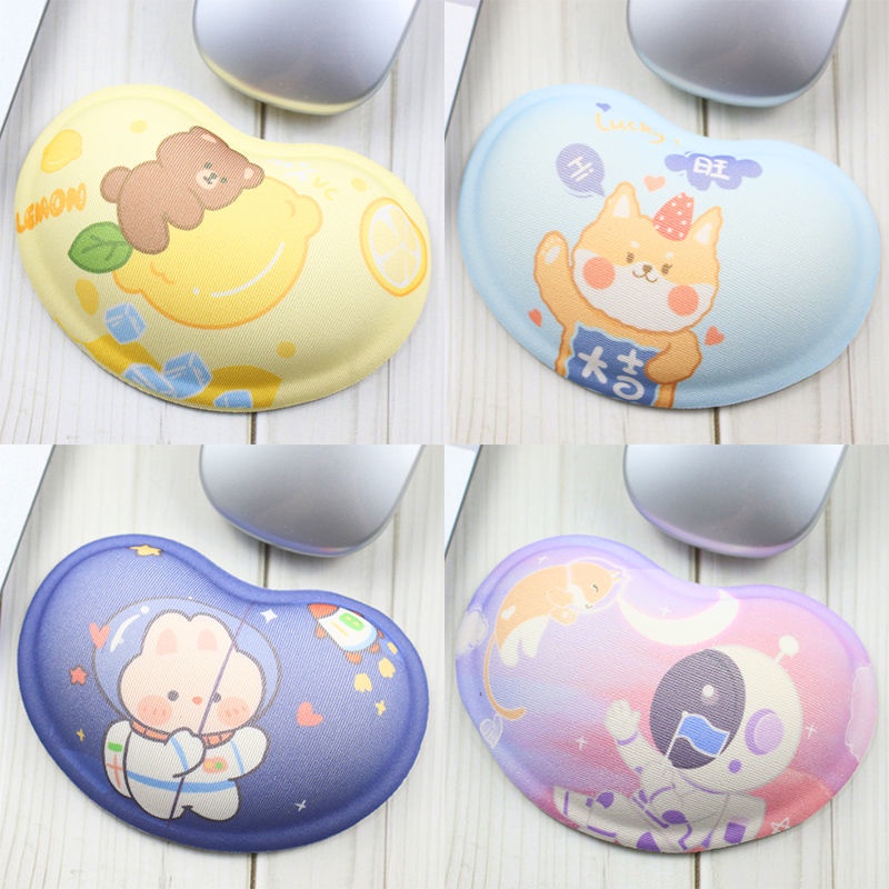 Miếng Lót Chuột Silicone Trong Suốt Hình Trái Tim Hoạt Hình 3D Sáng Tạo
