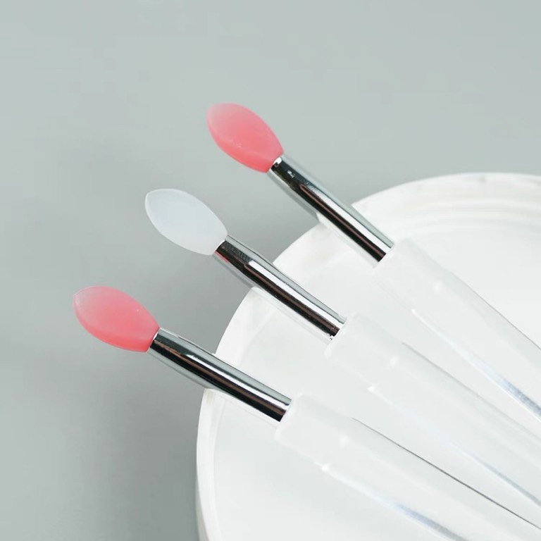 Cọ Tô Son Môi Chất Liệu Silicon Chống Nhòe Ánh Ngọc Trai Lấp Lánh