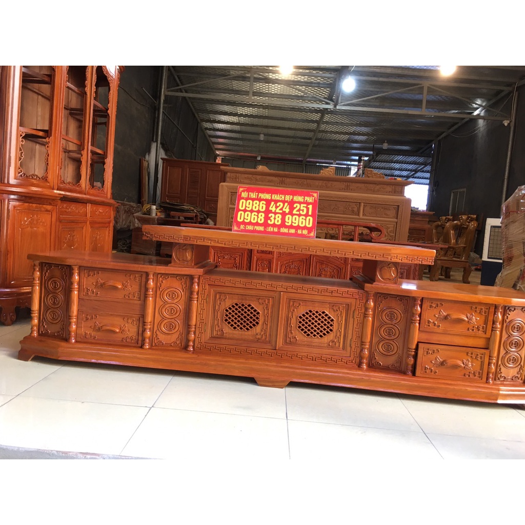 Kệ tivi Vát gỗ gõ đỏ