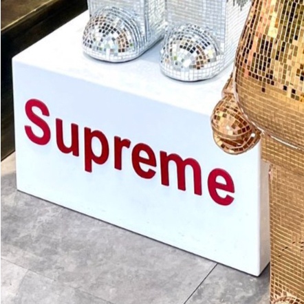 Đế đôn cao 20cm dế đôn tượng gấu beabrick đế đôn đặt tượng bearbricjk bê khay đế trưng bày sản phầm