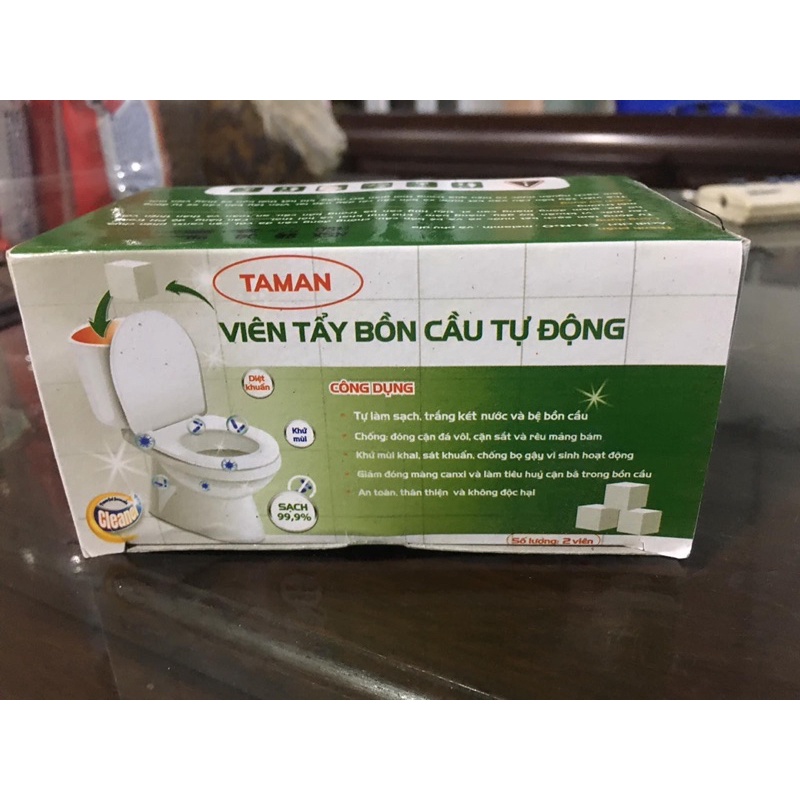 viên tẩy bồn cầu sục khí