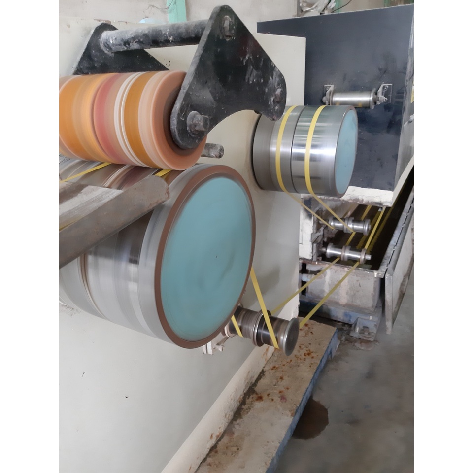 Dây đai nhựa PP đóng hàng máy tự động đóng pallet thùng carton