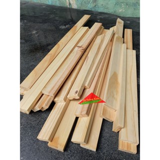 Thanh gỗ thông dày 1cm x rộng 3cm x dài 60cm-50cm-40cm-30cm dùng làm nẹp chỉ, làm thùng gỗ, đóng chuồng thú cưng, DIY