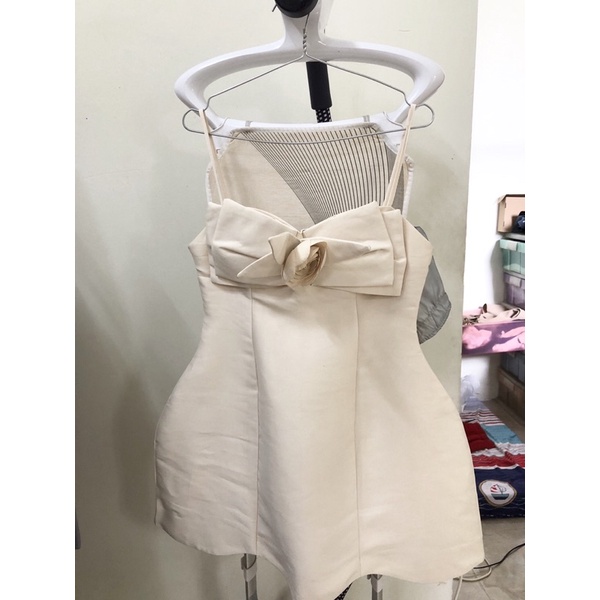 Đầm Trúc Anh Phạm