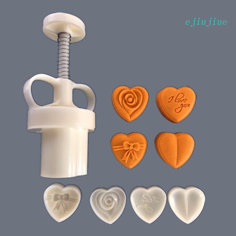 Khuôn Nhựa Làm Bánh Trung Thu Hình Trái Tim 30g DIY