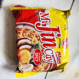 Mì cay Jin Ramen Ottogi gói 120g