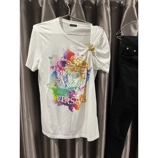 Áo versace italusso sz s , có bán quần jean đen versace riêng ai mua chung thì ib mình