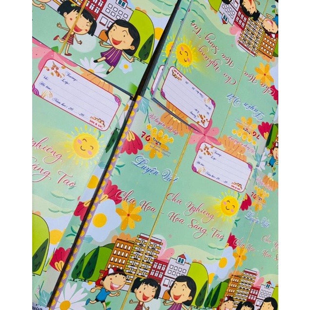 Vở chữ nghiêng sáng tạo có mẫu chữ